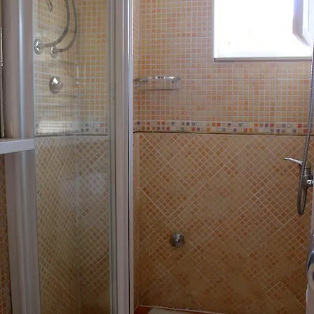 Asja Apartment *